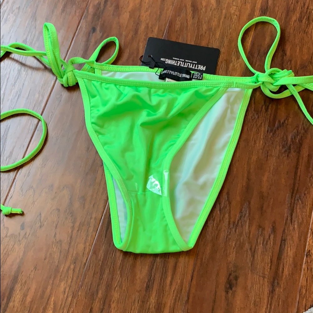 PrettyLittleThing bikini bottom